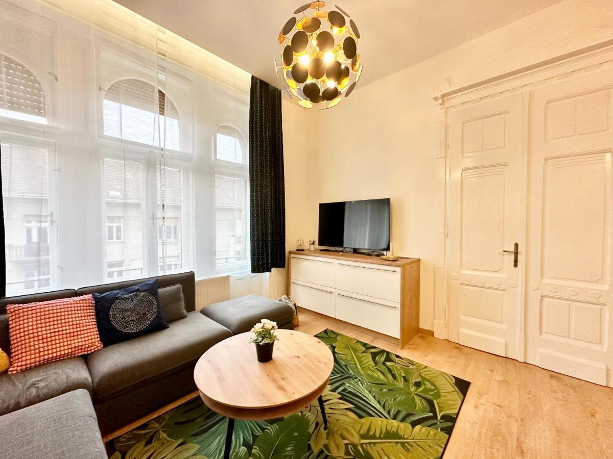 Luxory Design Apartment#Bakats#Freeparking#8Ppl Budapeszt Zewnętrze zdjęcie